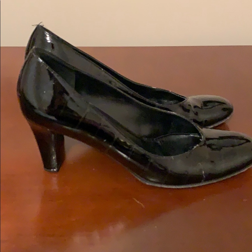 Ferragamo black heels
